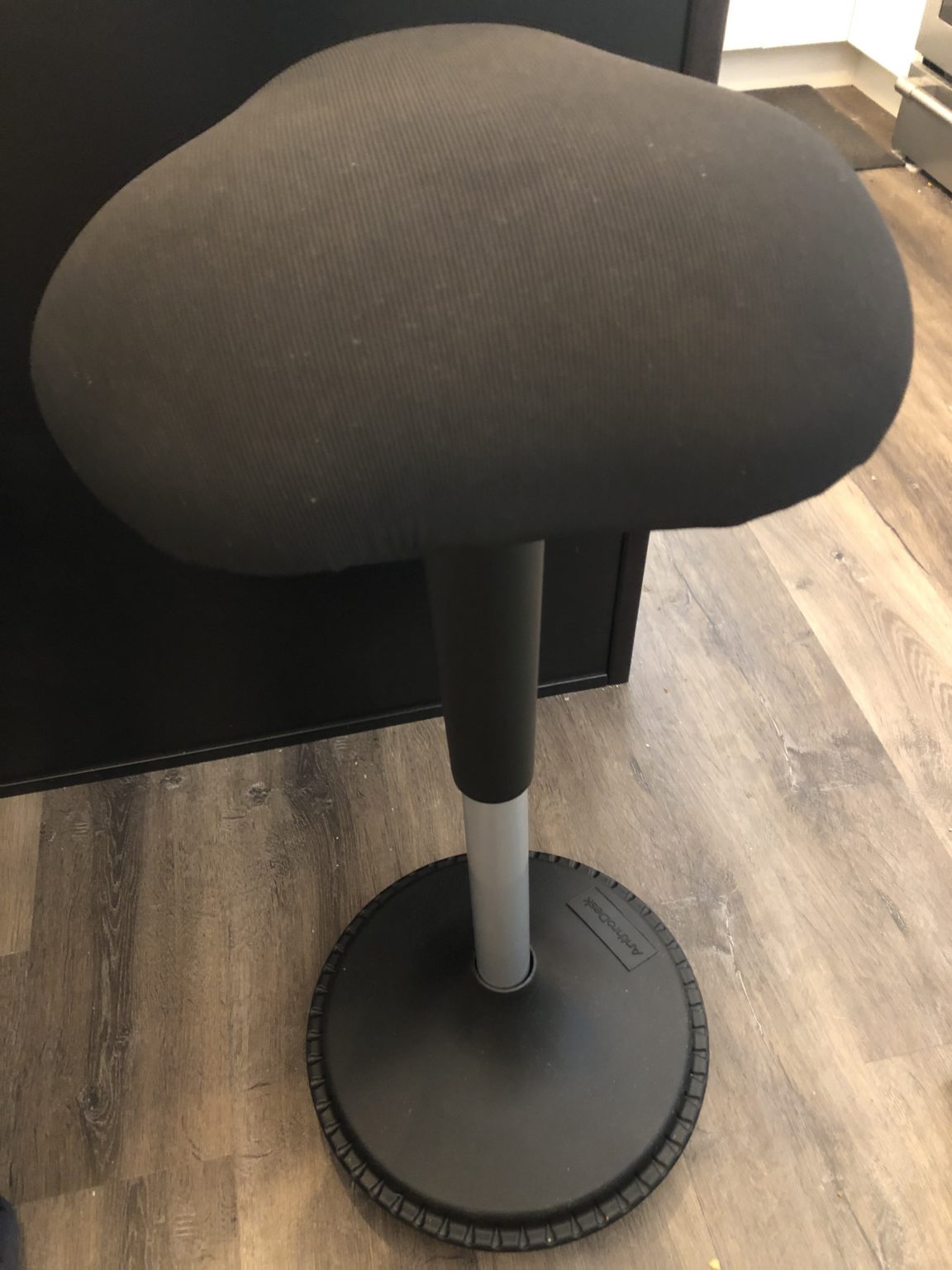 Ergonomic Wobble Chair alternative to sitting ball or office chair